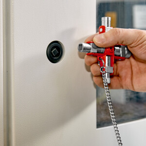 KNIPEX 00 11 06 Universal-Schlüssel der Standard Schaltschrankschlüssel 96 mm