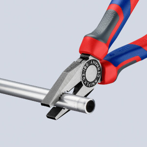 KNIPEX 03 02 180 Kombizange mit Comfort-Griffen schwarz atramentiert 180 mm