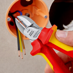 KNIPEX 70 06 160 T Seitenschneider isoliert mit Mehrkomponenten-Hüllen, VDE-geprüft; mit integrierter isolierter Befestigungsöse zum Anbringen einer Absturzsicherung verchromt 160 mm