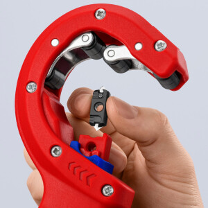KNIPEX 90 23 02 BK DPT50 Rohrschneider für dickwandige Kunststoffrohre, auch kerngeschäumt Schneiden und Anfasen in einem Schritt 202 mm