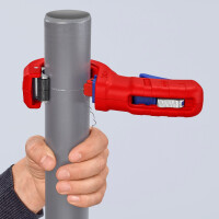 KNIPEX 90 23 02 BK DPT50 Rohrschneider für dickwandige Kunststoffrohre, auch kerngeschäumt Schneiden und Anfasen in einem Schritt 202 mm