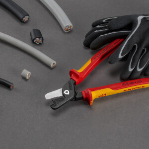 KNIPEX 95 18 225 SB StepCut® XL Kabelschere mit Stufenschnitt isolierender Mehrkomponenten-Griff, VDE-geprüft brüniert 225 mm