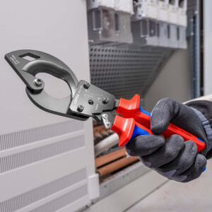 KNIPEX 95 31 250 Kabelschneider (Ratschenprinzip) mit Mehrkomponenten-Hüllen schwarz atramentiert 250 mm
