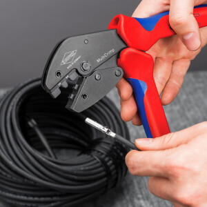 KNIPEX 97 33 03 MultiCrimp® Crimpzange mit Wechselmagazin mit Mehrkomponenten-Hüllen brüniert 250 mm