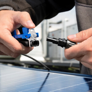 KNIPEX 97 49 66 3 Montagewerkzeug-Set für Solar-Steckverbinder MC4® & MC4® Evo 2 107 mm