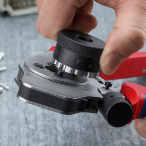 KNIPEX 97 52 63 DG Vierdorncrimpzange für gedrehte...