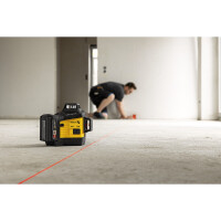 STABILA MPLAX600 Multilinien-Laser LAX 600, 12-V-System, 5-teiliges Set, ohne Akku und Ladegerät