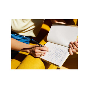 share Notizbuch A5 punktkariert rot 4-0014002